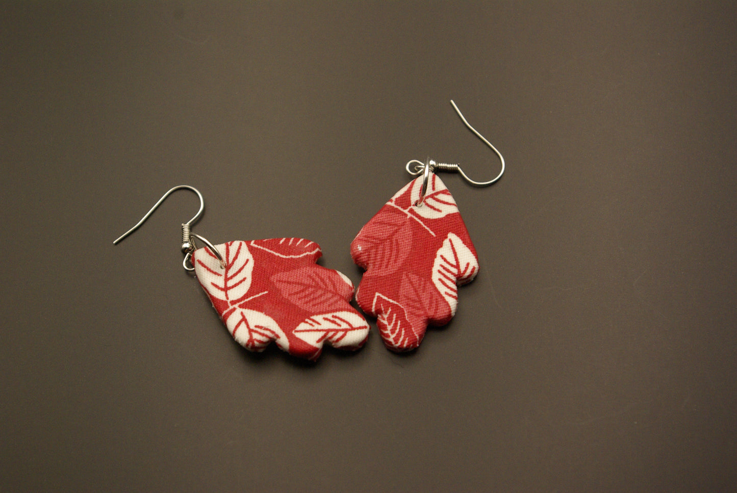 Boucle d'oreille feuille