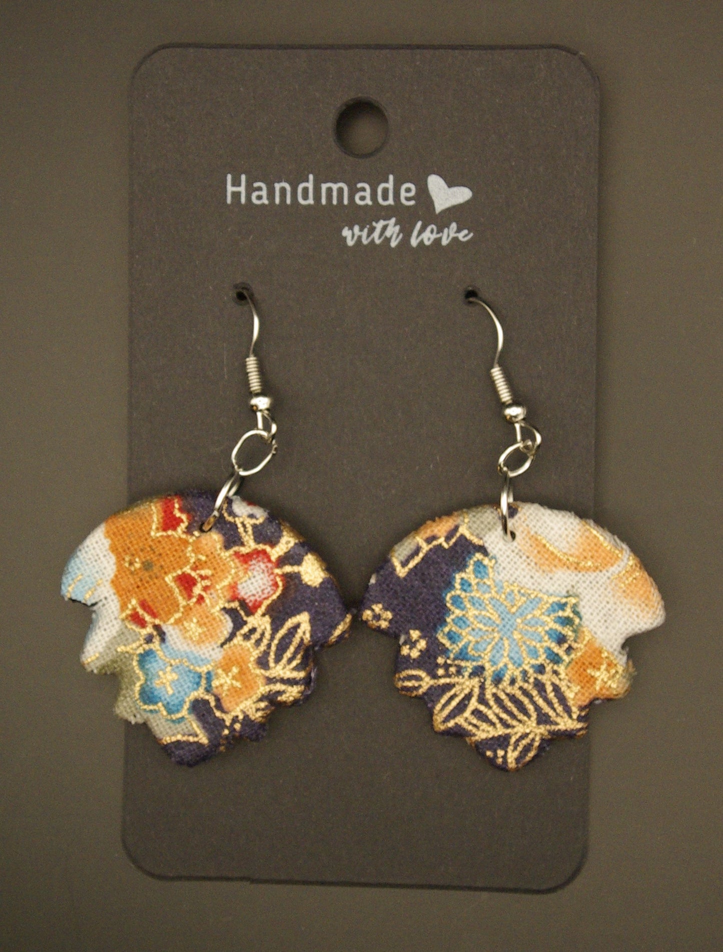 Boucle d'oreille feuille