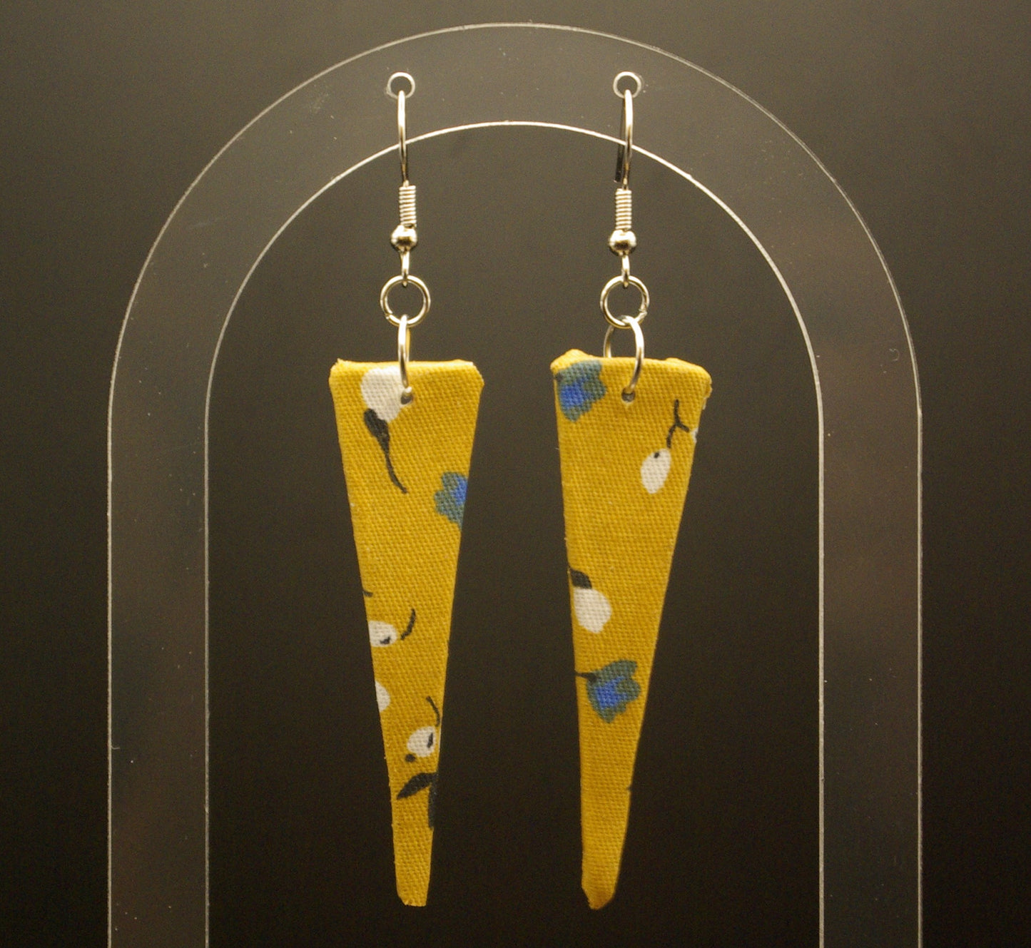 Boucle d'oreille pendante