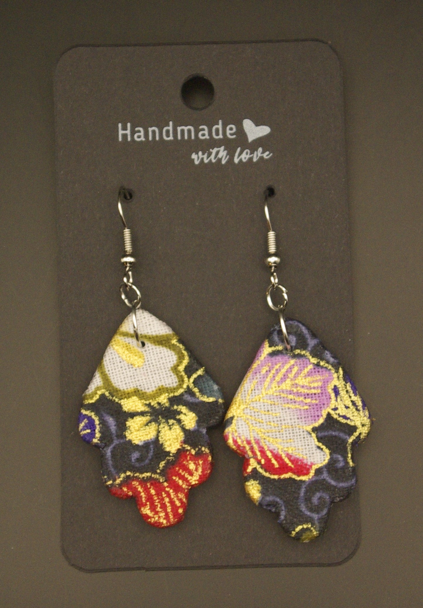 Boucle d'oreille feuille