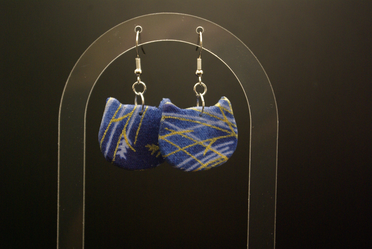 Boucle d'oreille chat