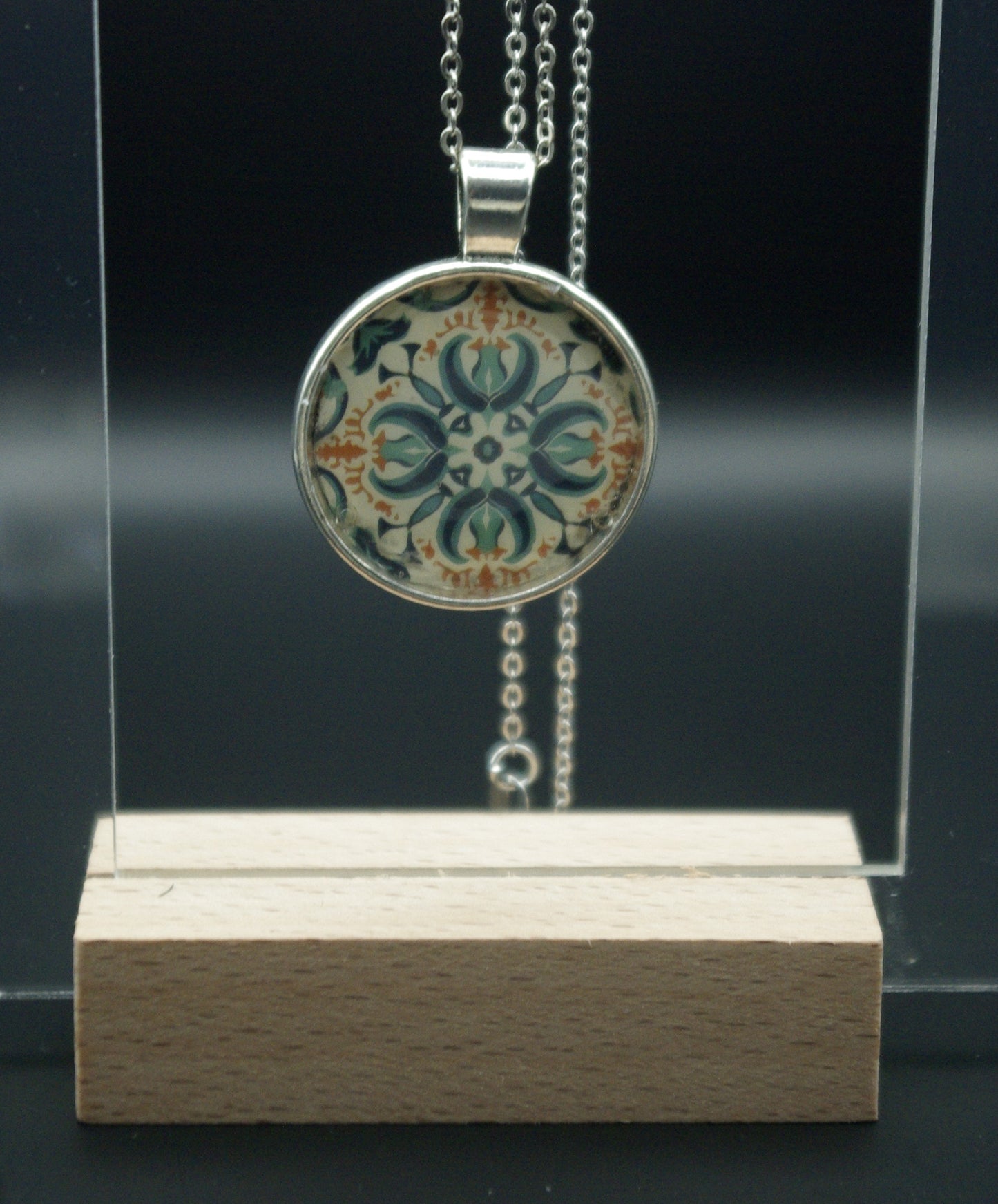 Pendentif en époxy
