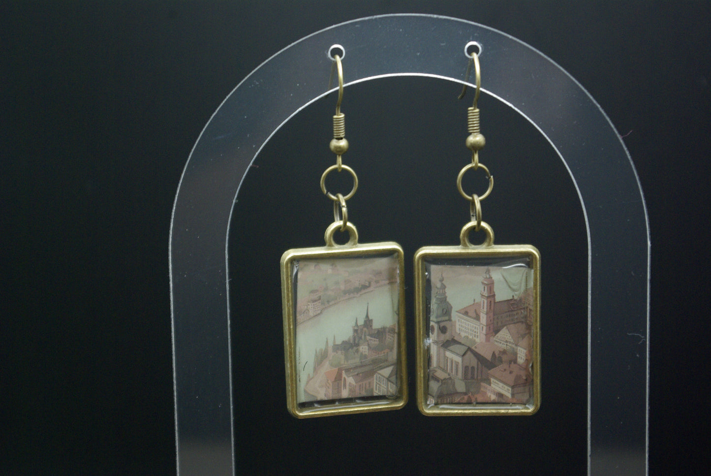 Boucle d'oreille en époxy