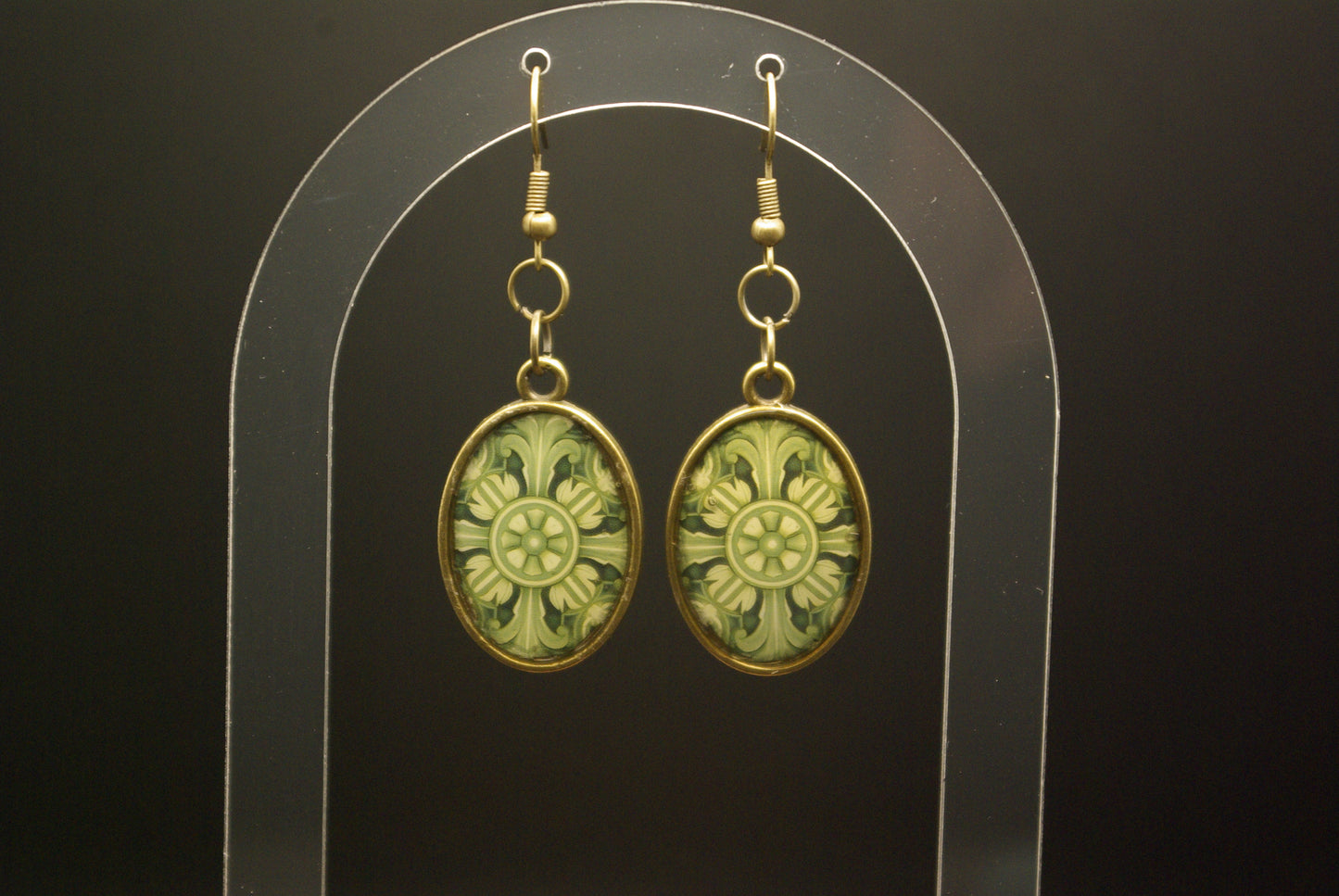 Boucle d'oreille en époxy