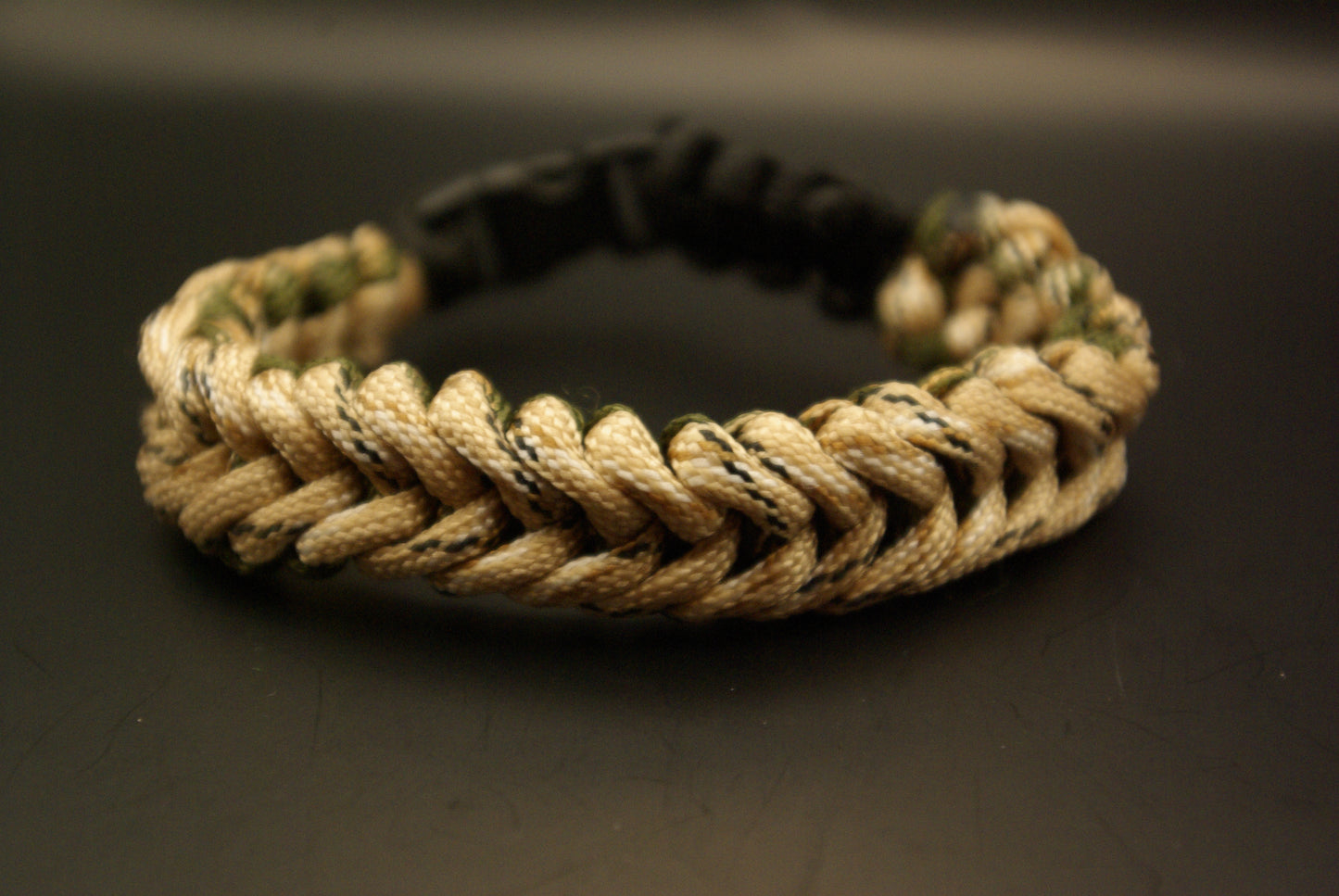 Bracelet en paracorde