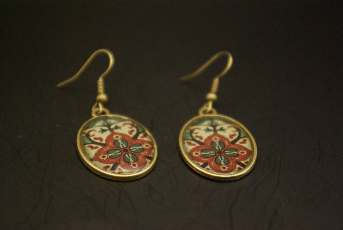 Boucle d'oreille en époxy