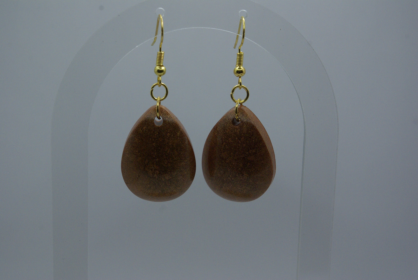 Boucle d'oreille en époxy