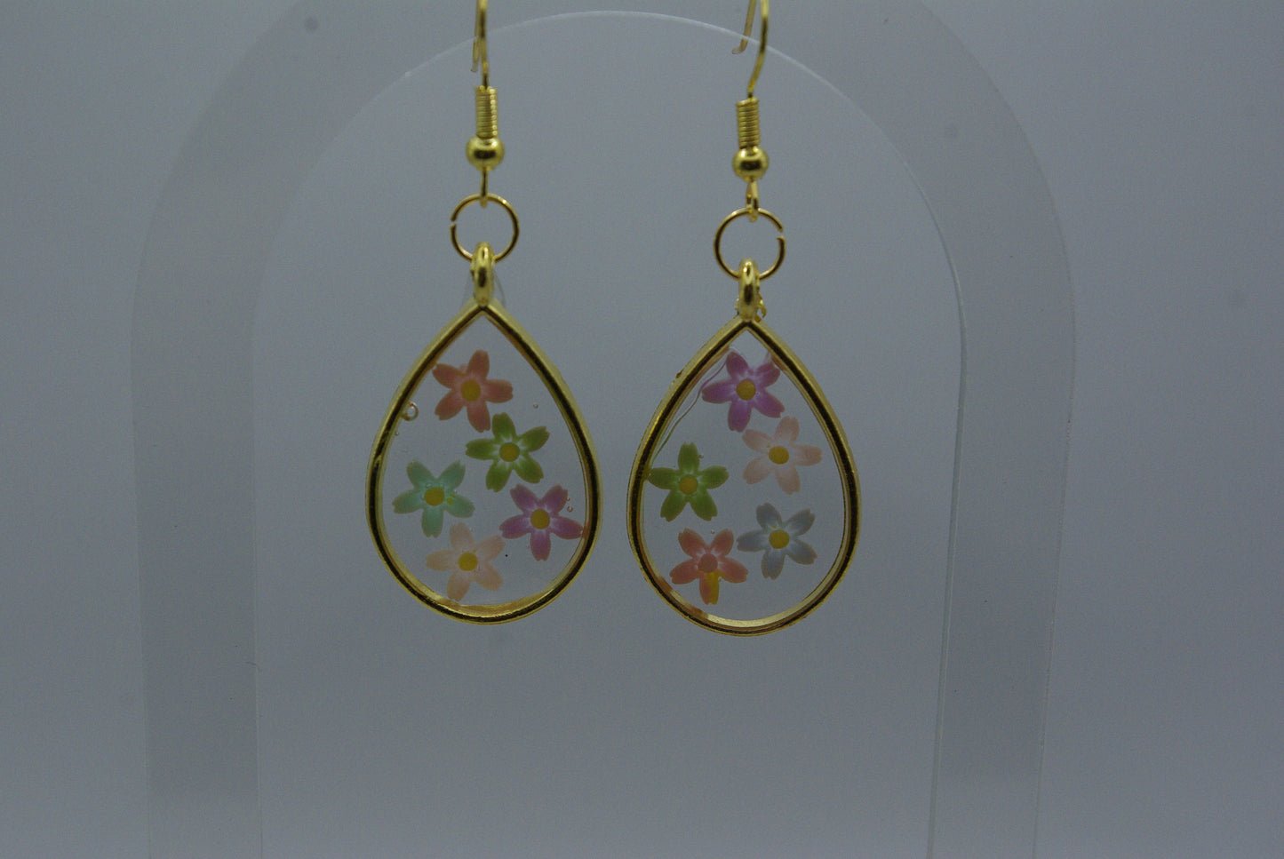 Boucle d'oreille en époxy