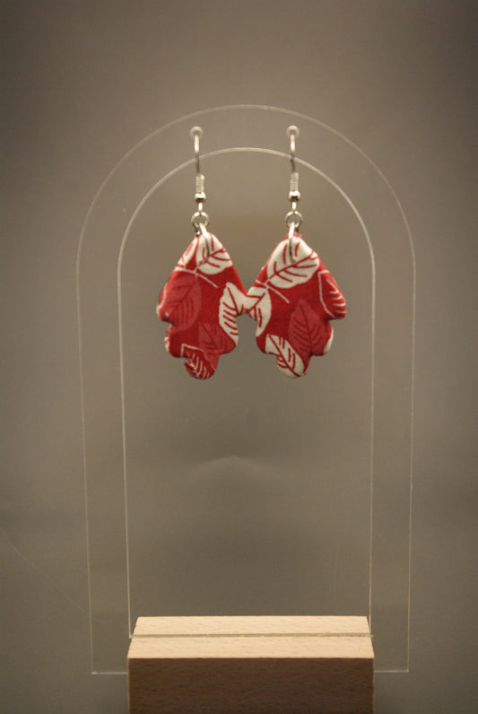 Boucle d'oreille feuille