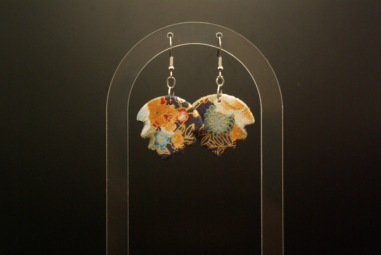 Boucle d'oreille feuille