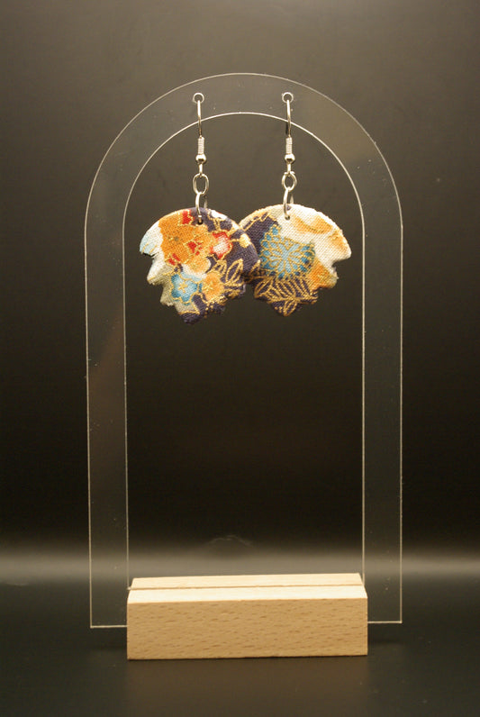 Boucle d'oreille feuille