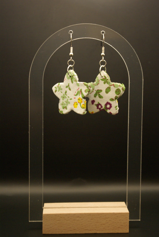 Boucle d'oreille fleur