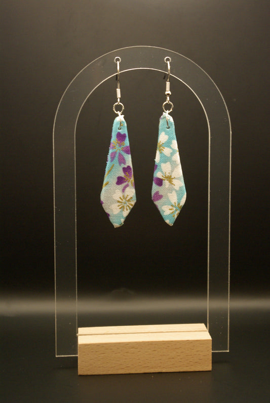 Boucle d'oreille pendante