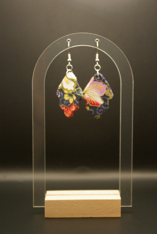 Boucle d'oreille feuille