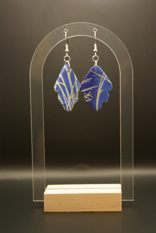 Boucle d'oreille feuille