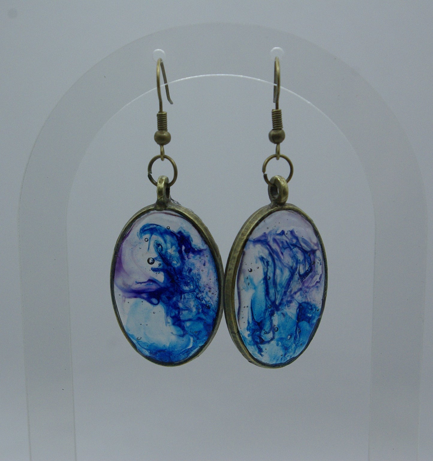 Boucle d'oreille en époxy
