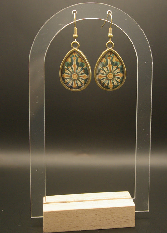 Boucle d'oreille en époxy