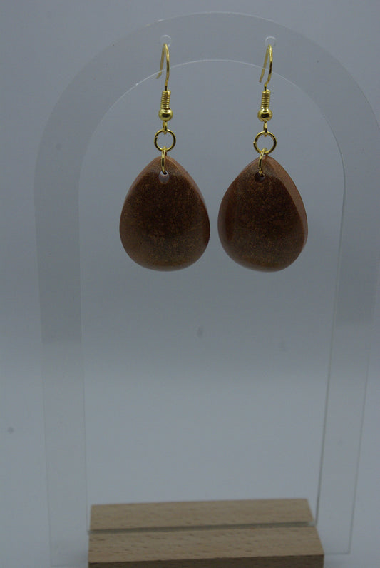 Boucle d'oreille en époxy