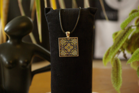 Pendentif en époxy