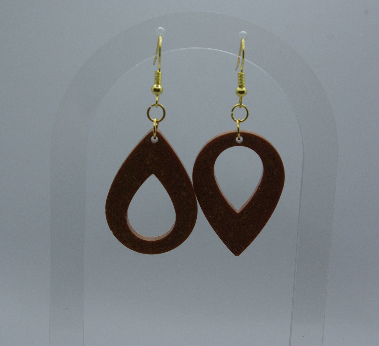 Boucle d'oreille en époxy