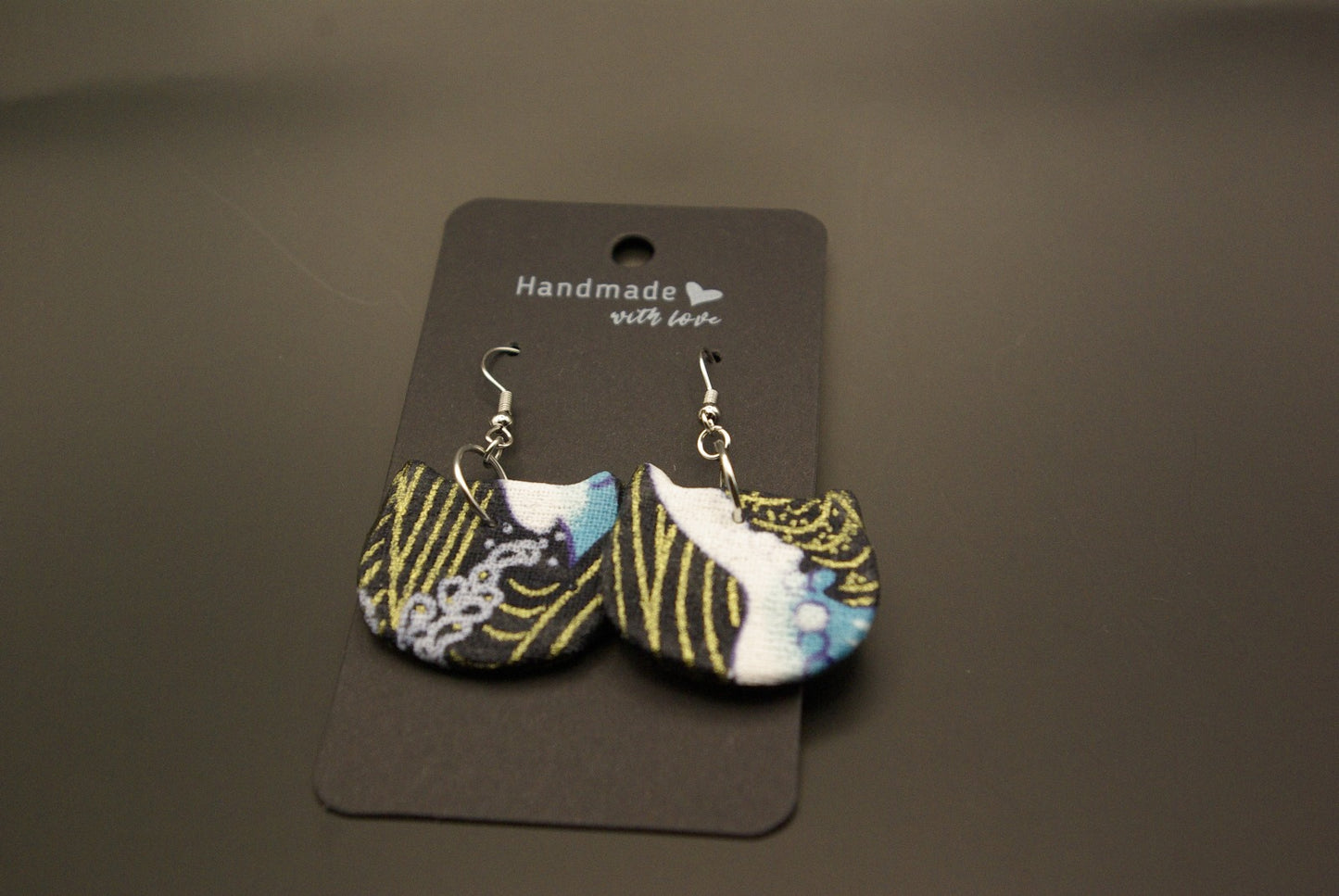 Boucle d'oreille chat