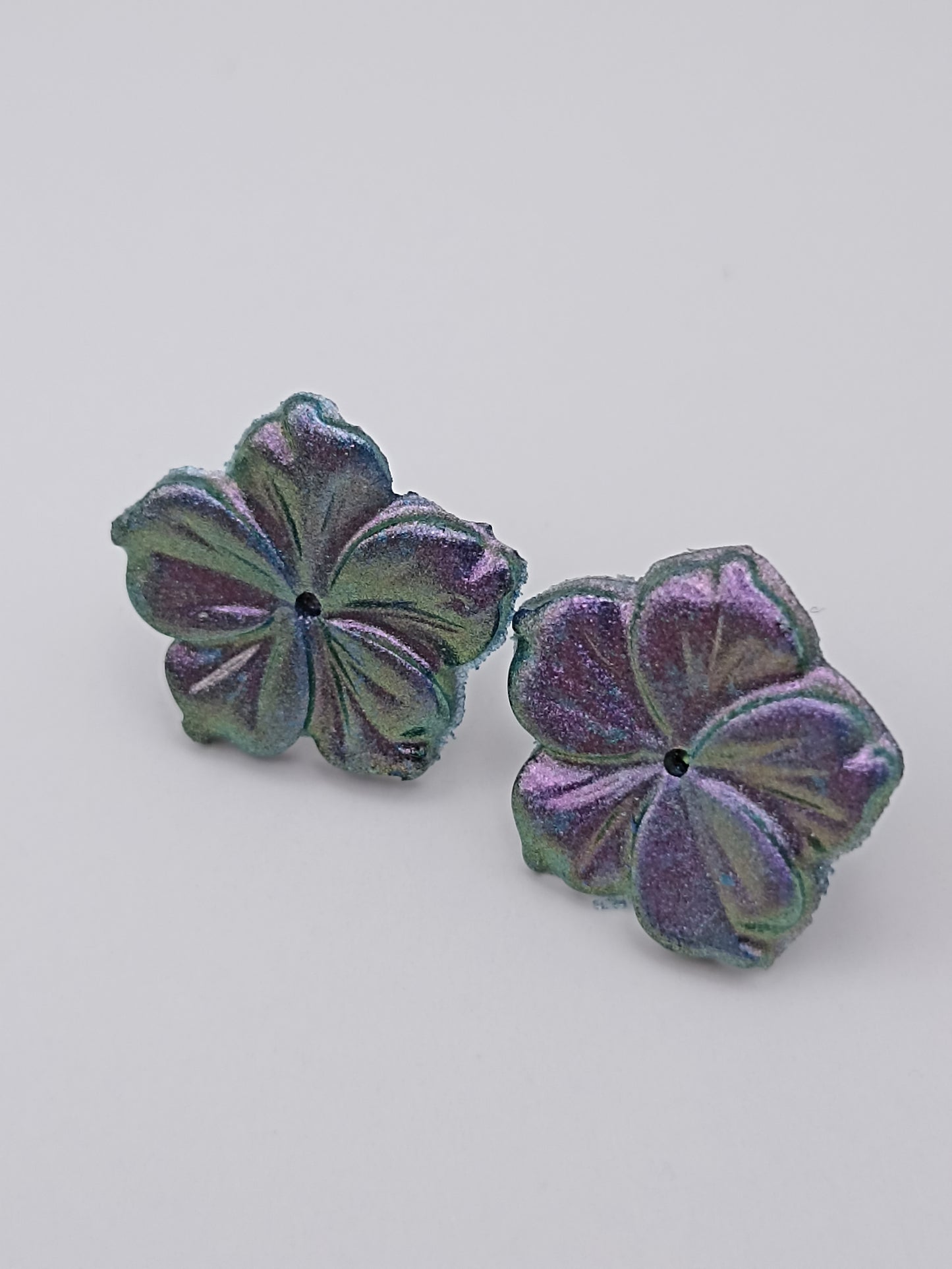 Boucle d'oreille en époxy - clou