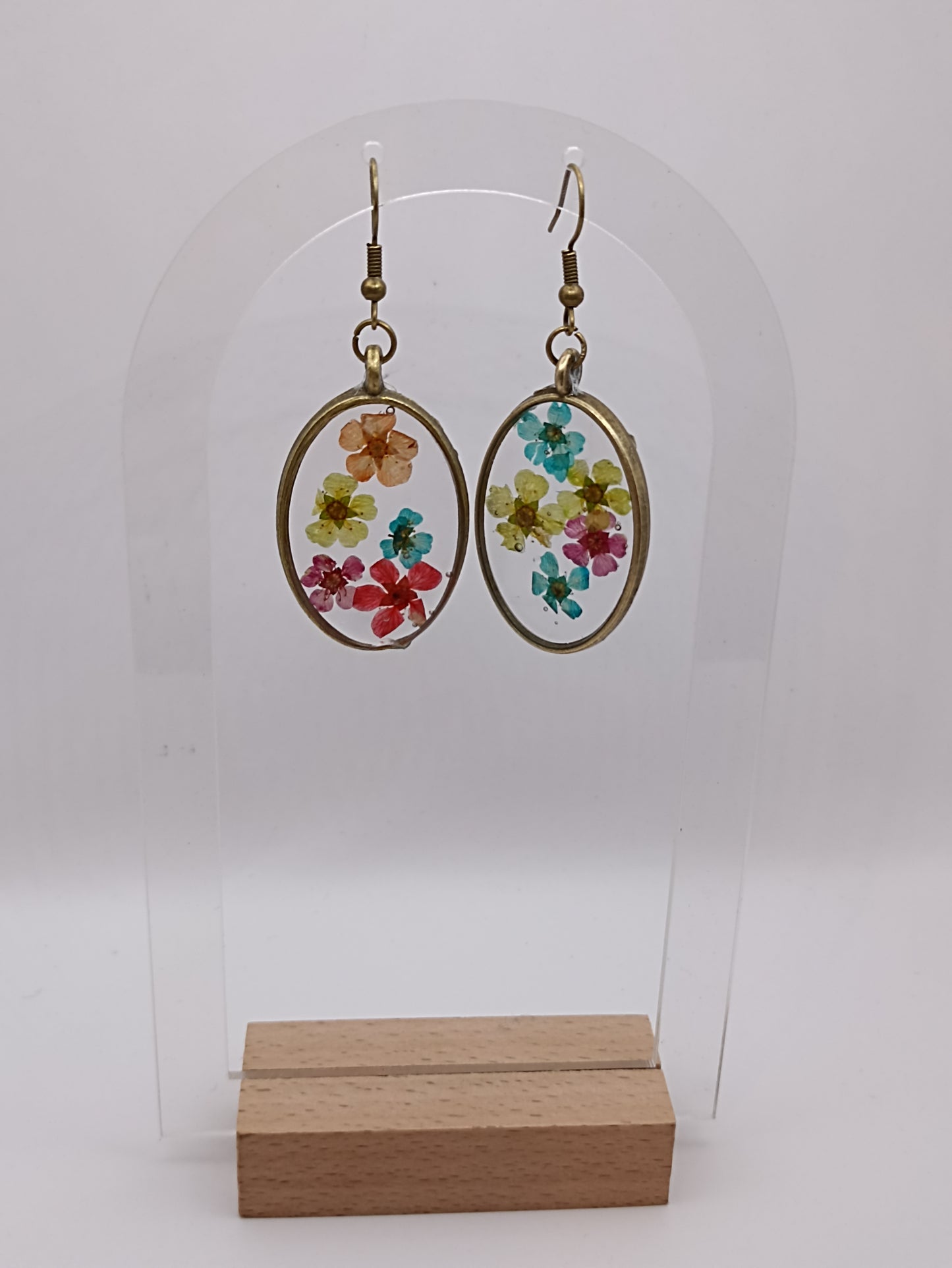 Boucle d'oreille en époxy